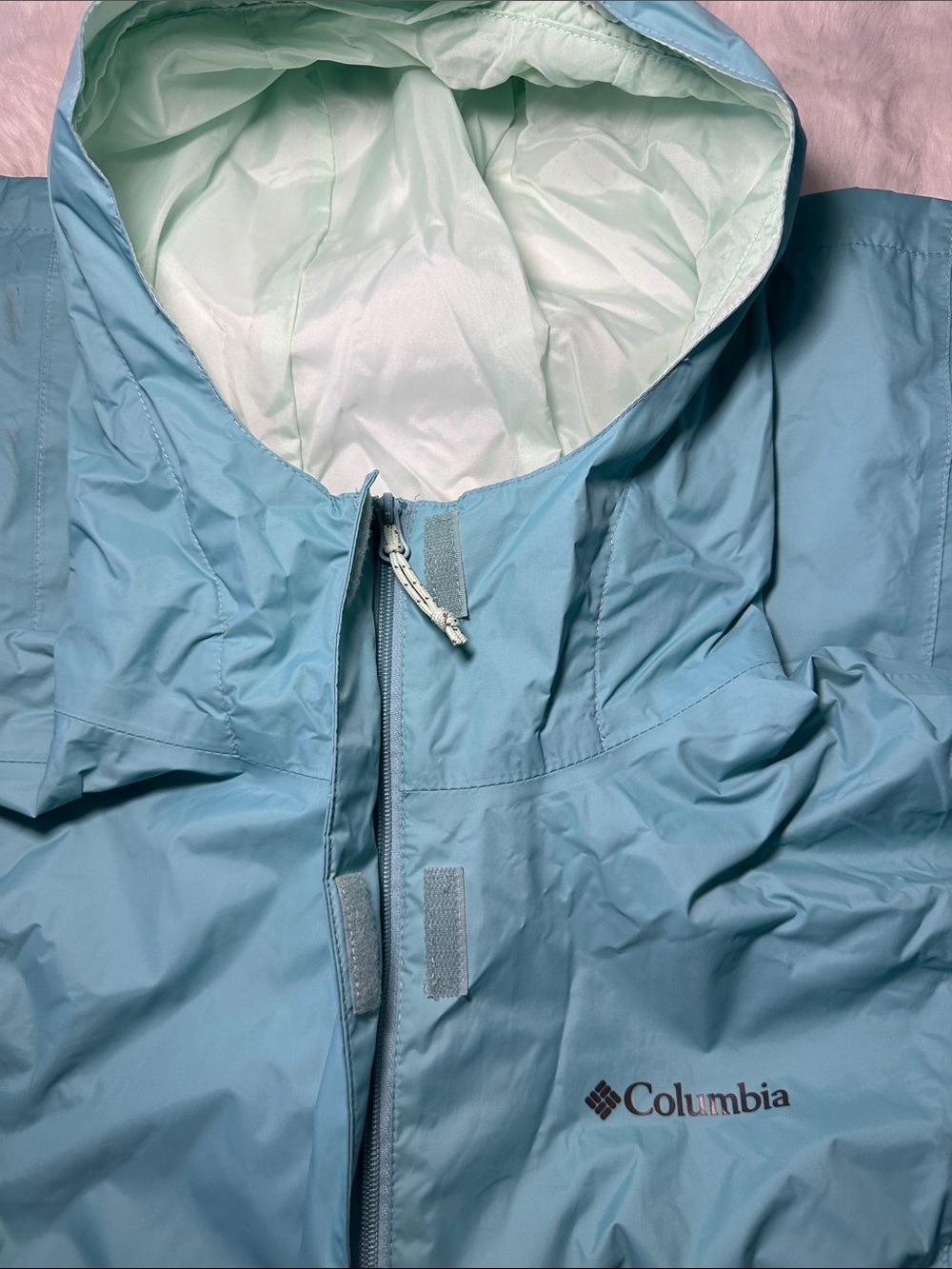 Columbia Women's light Aqua Hooded windbreaker - Picture 2 of 2